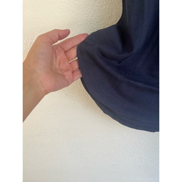 Grey Lab Woman Navy Blue Round Neck T-Shirt, Size Large - Picture 4 of 6